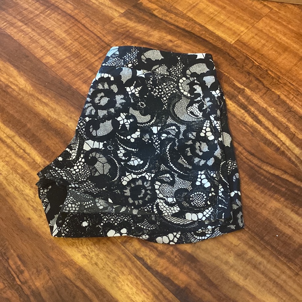 Express shorts - Picture 2 of 5